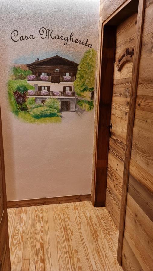 Casa Margherita Chambres D'Hotes & Spa Challand-Saint-Anselme Zewnętrze zdjęcie