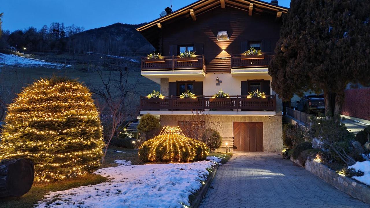 Casa Margherita Chambres D'Hotes & Spa Challand-Saint-Anselme Zewnętrze zdjęcie